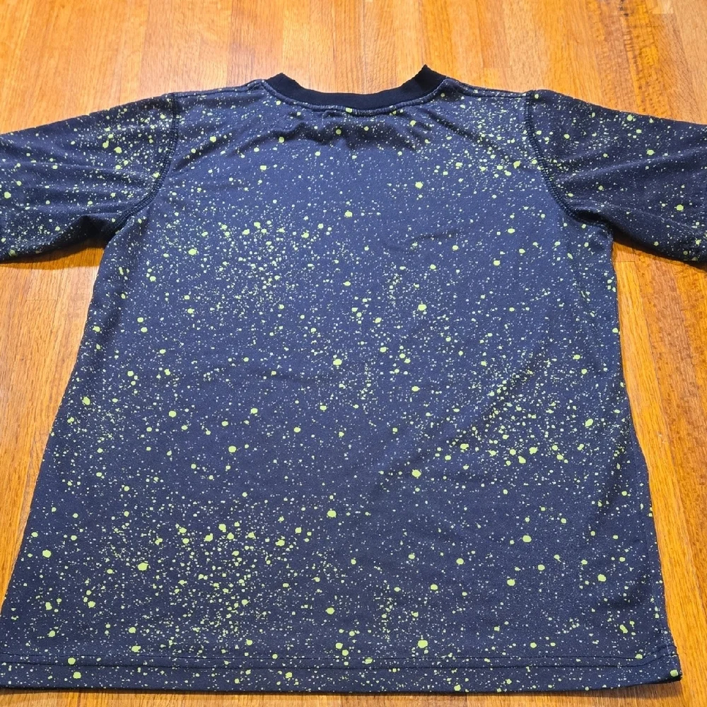 Nike Kids Medium Splatter Black‎ Neon Green Dri-Fit Skateboarding Crew Neck Tee